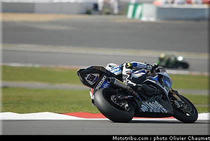 sbk_guintoli_1_allemagne_2010.JPG