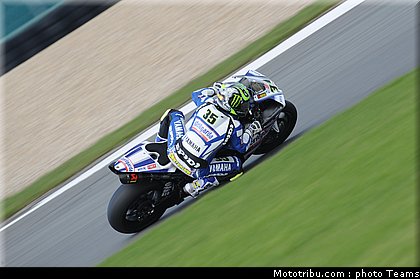 sbk_crutchlow_07_allemagne_2010.jpg