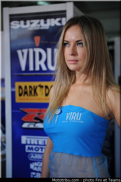 superbike_pitbabe_imola_2010_07