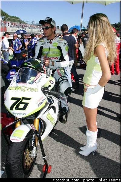 superbike_pitbabe_imola_2010_30