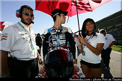 superbike_pitbabe_imola_2010_17.JPG