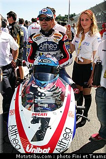 superbike_pitbabe_imola_2010_27.JPG