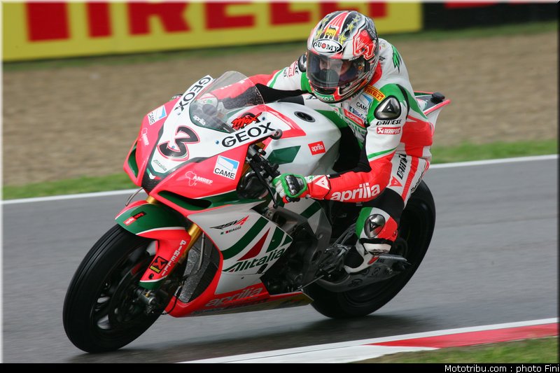 superbike_biaggi_16_imola_2010