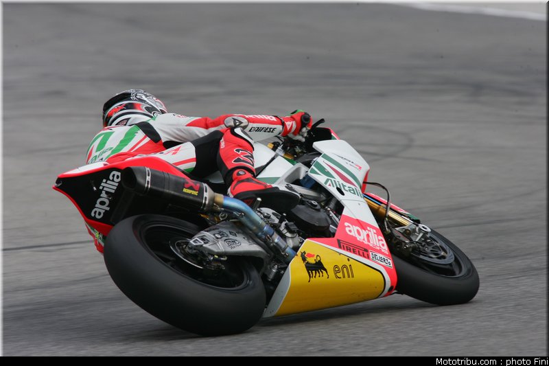 superbike_biaggi_9_imola_2010