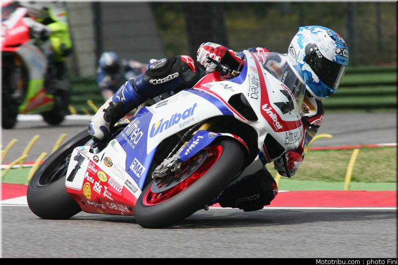 superbike_checa_02_imola_2010