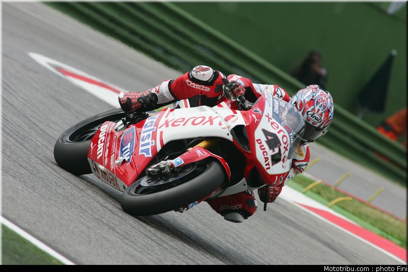 superbike_haga_1_imola_2010