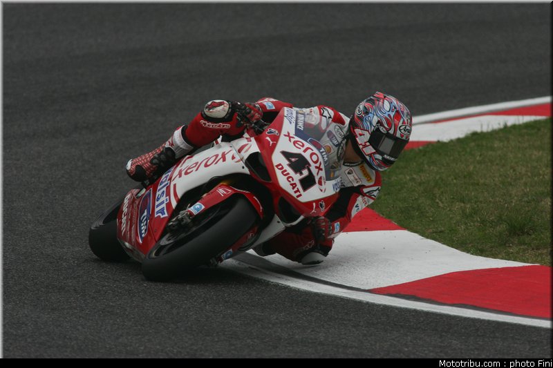 superbike_haga_3_imola_2010
