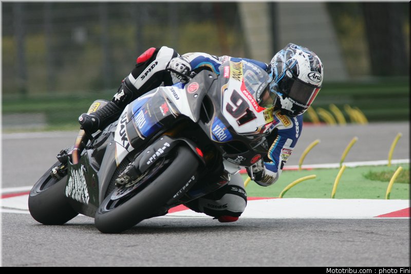 superbike_haslam_1_imola_2010