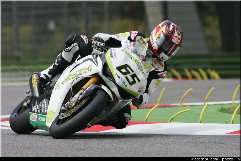 superbike_rea_02_imola_2010