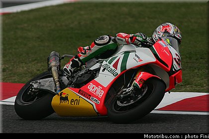 superbike_biaggi_10_imola_2010.JPG