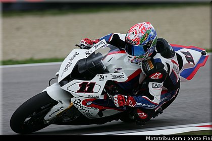 superbike_corser_06_imola_2010.JPG