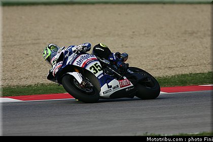 superbike_crutchlow_11_imola_2010.JPG