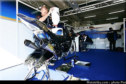 superbike_guintoli_7_imola_2010.JPG