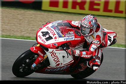 superbike_haga_7_imola_2010.JPG
