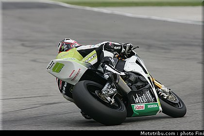 superbike_rea_04_imola_2010.JPG