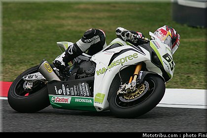 superbike_rea_06_imola_2010.JPG