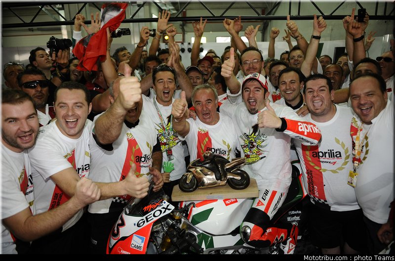 superbike_biaggi_05_imola_2010