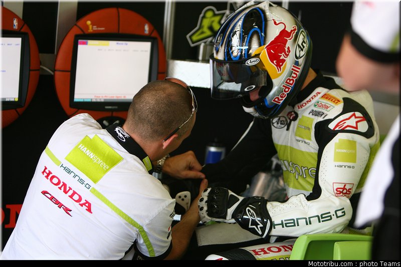 superbike_rea_21_imola_2010