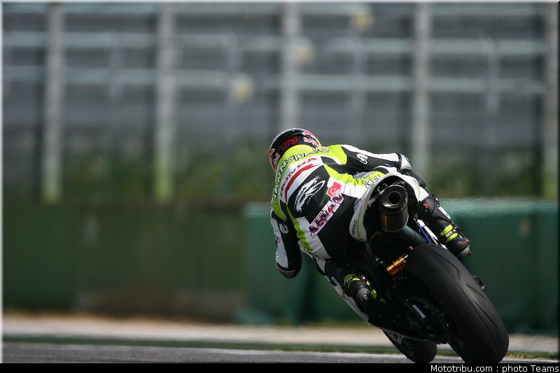 supersport_sofuoglu_10_imola_2010