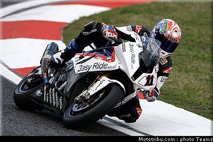 superbike_corser_05_imola_2010.jpg