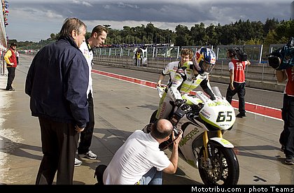 superbike_rea_16_imola_2010.jpg