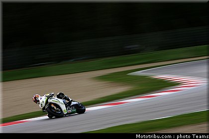 superbike_rea_18_imola_2010.jpg