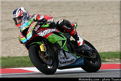 supersport_parkes_3_imola_2010.jpg