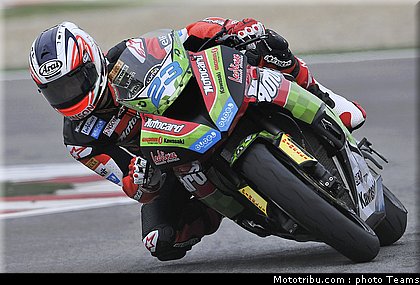 supersport_parkes_7_imola_2010.jpg