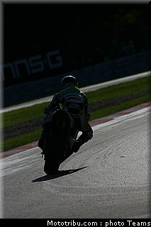 supersport_sofuoglu_15_imola_2010.jpg