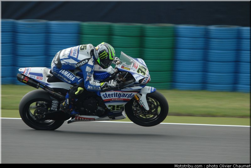 sbk_crutchlow_3_france_2010