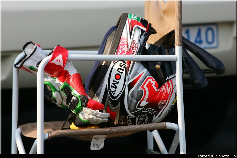 sbk_biaggi_6_test_imola_2010