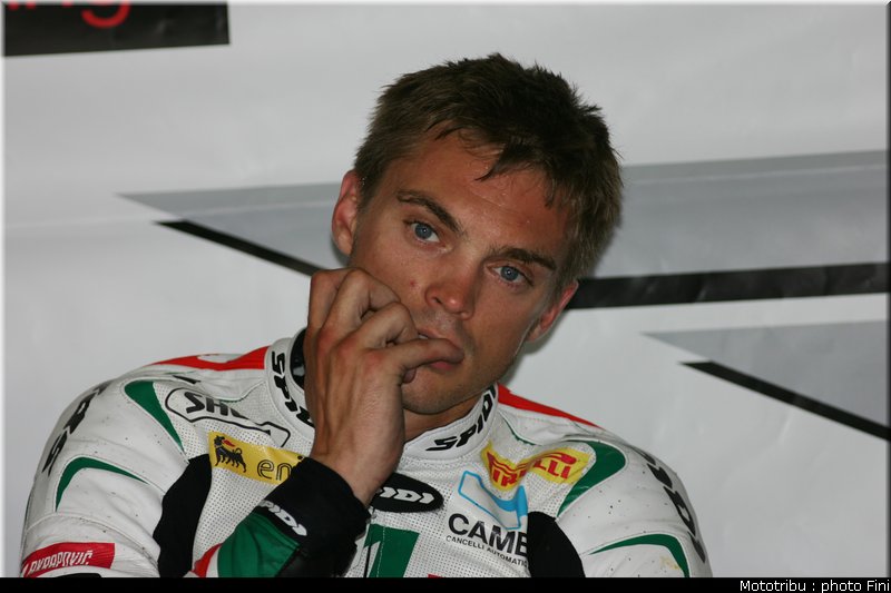 sbk_camier_1_test_imola_2010