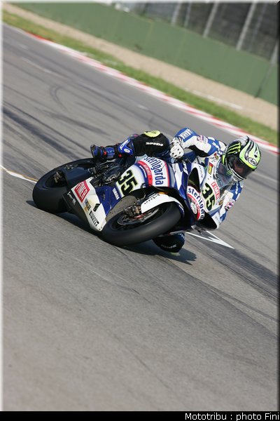 sbk_crutchlow_5_test_imola_2010