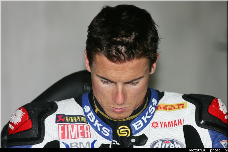 sbk_toseland_3_test_imola_2010
