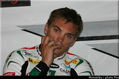 sbk_camier_1_test_imola_2010.JPG