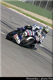 sbk_crutchlow_5_test_imola_2010.jpg