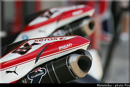 sbk_fabrizio_test_imola_2010.JPG