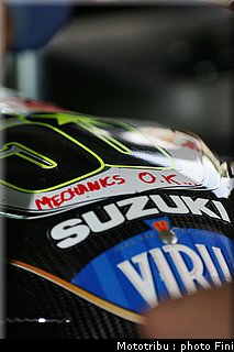sbk_guintoli_4_test_imola_2010.jpg