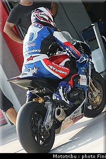 sbk_parkes_1_test_imola_2010.jpg