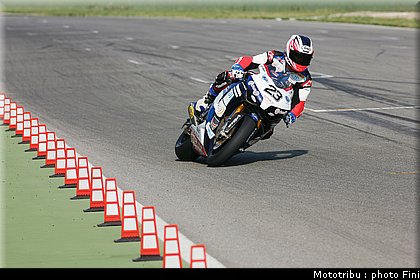sbk_parkes_2_test_imola_2010.jpg