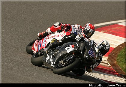 guintoli_5_sbk_test_portimao_janvier_2010_017.jpg