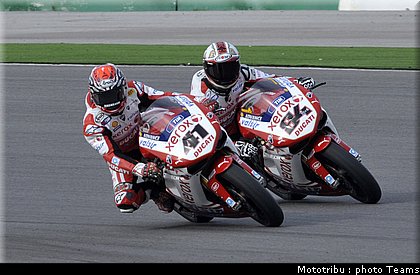 haga_fabrizio_1_sbk_test_portimao_janvier_2010_020.jpg