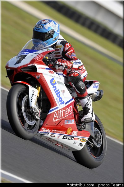 australie_2011_sbk_checa_02
