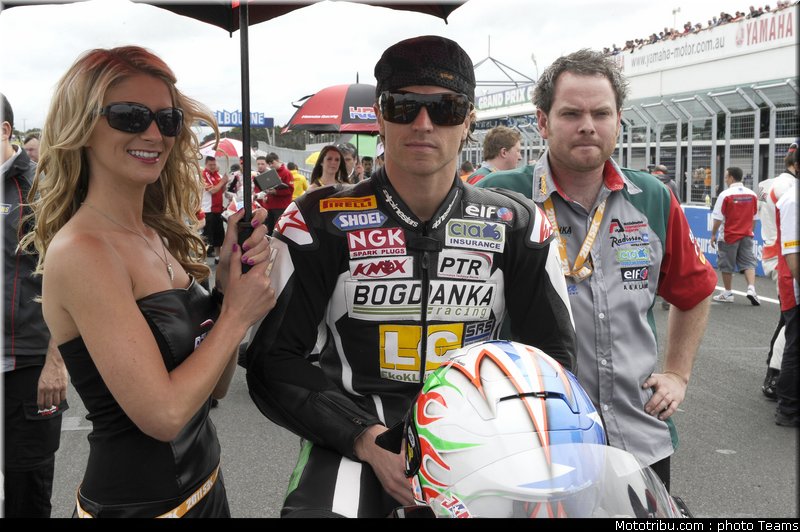 australie_2011_sbk_pitbabes_014