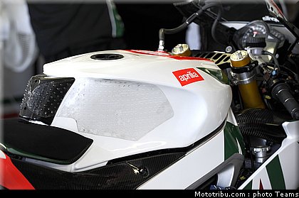 australie_2011_sbk_biaggi_15.jpg