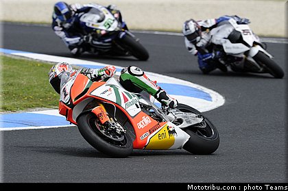 australie_2011_sbk_biaggi_17.jpg