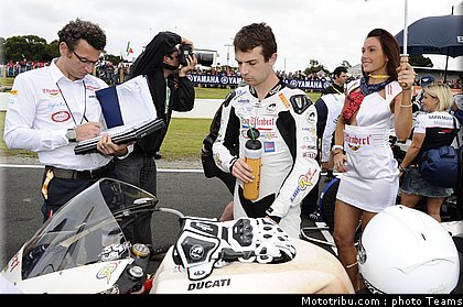 australie_2011_sbk_pitbabes_019.jpg