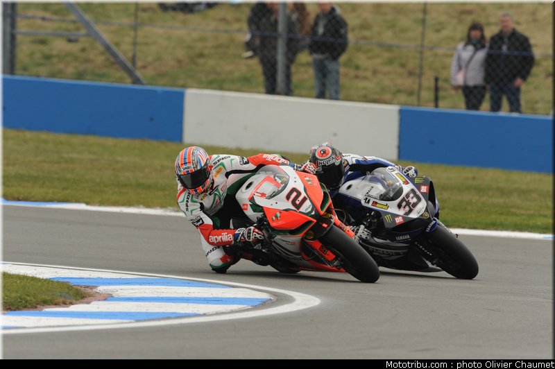 sbk_015_angleterre_donington_2011