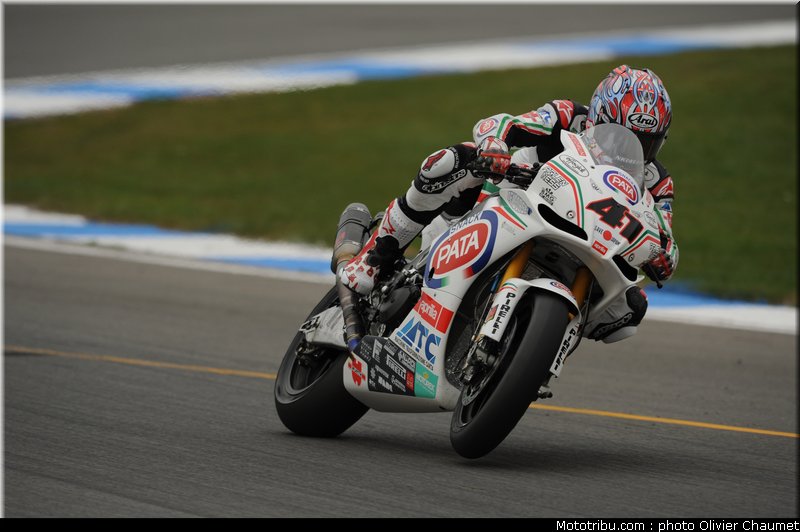 sbk_haga_10_angleterre_donington_2011