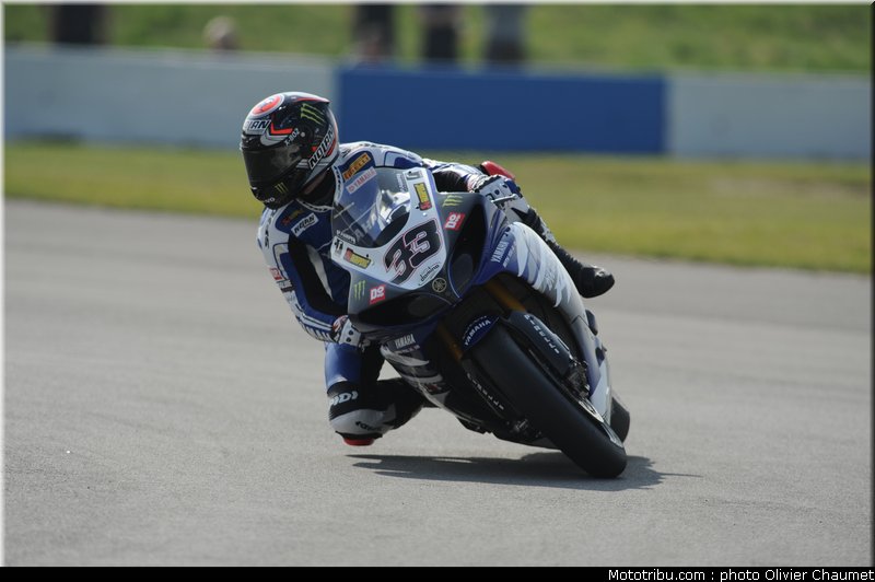 sbk_melandri_01_angleterre_donington_2011
